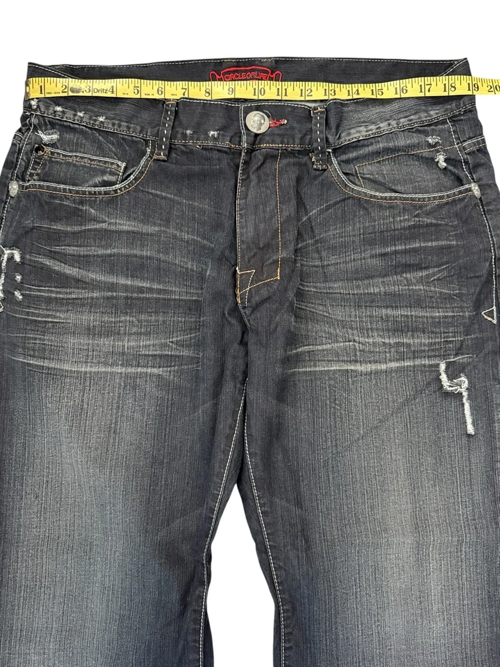 Y2K Circle Of Life Surf Crazy Skull Flap Pocket Jeans 38x31 Distressed Blue